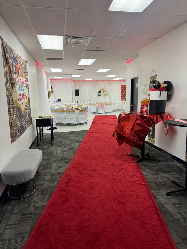 Location Tapis Rouge / Stanchions Crowd Control / Red Carpet Rental