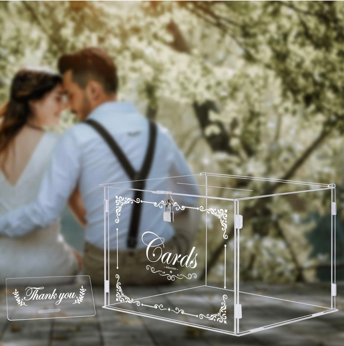 Location de boîte à cartes avec cadenas et clé - Card Box Rental with Lock and Key