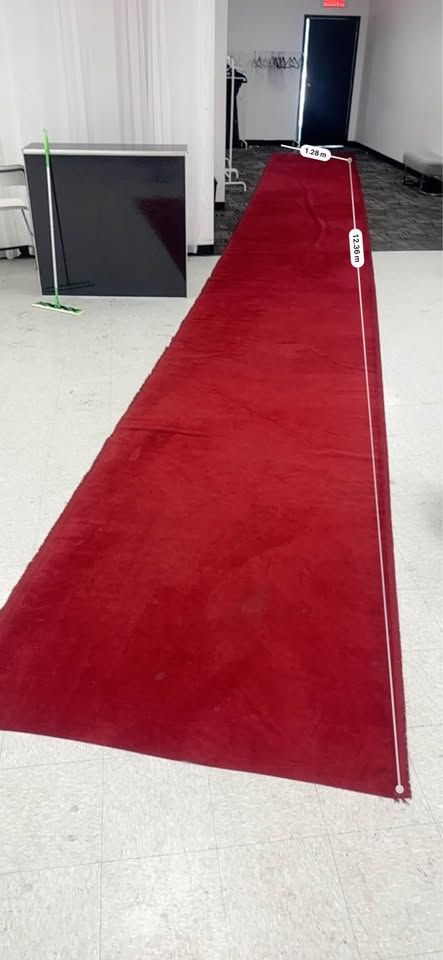 Location Tapis Rouge / Stanchions Crowd Control / Red Carpet Rental