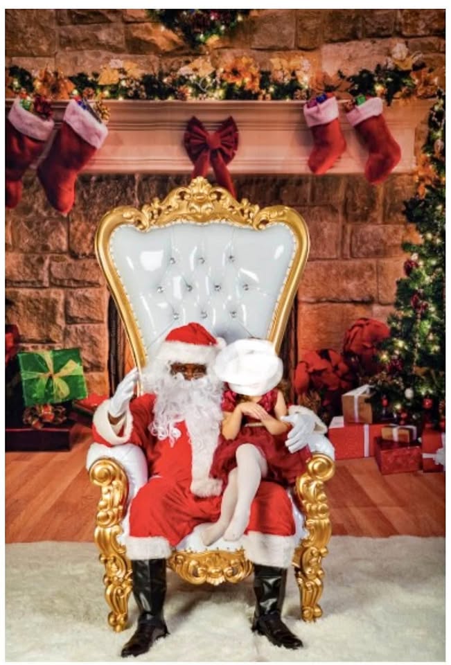 Chaise Pere Noel Location / Santa Clause Chair Rental